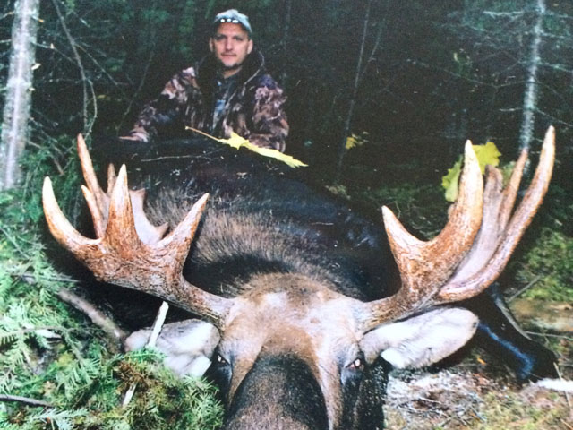 moose hunting alberta canada